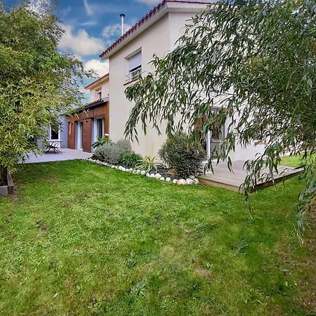 Les Gatines - Jardin - 300m Gare - Wifi Ferienhaus *